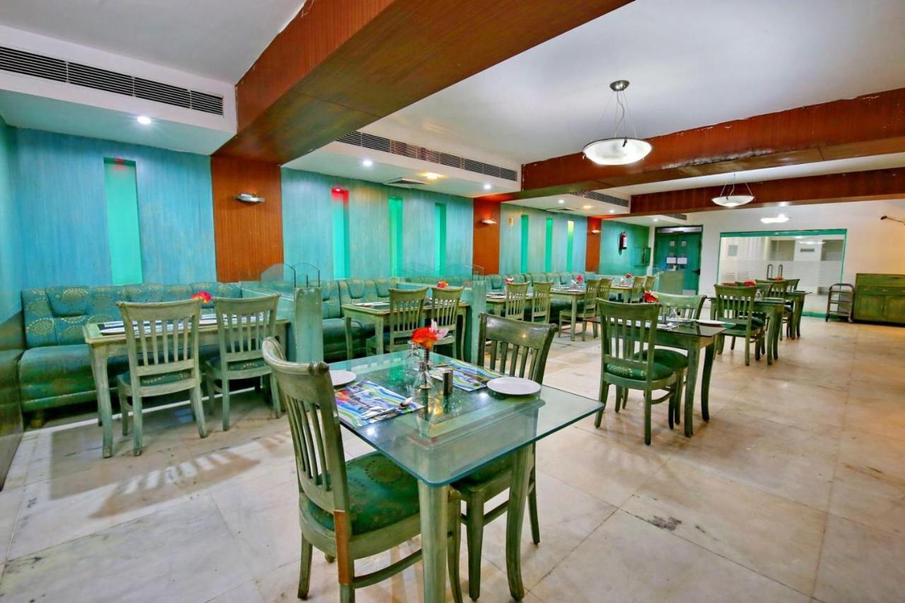 Woodland Hotell 2*